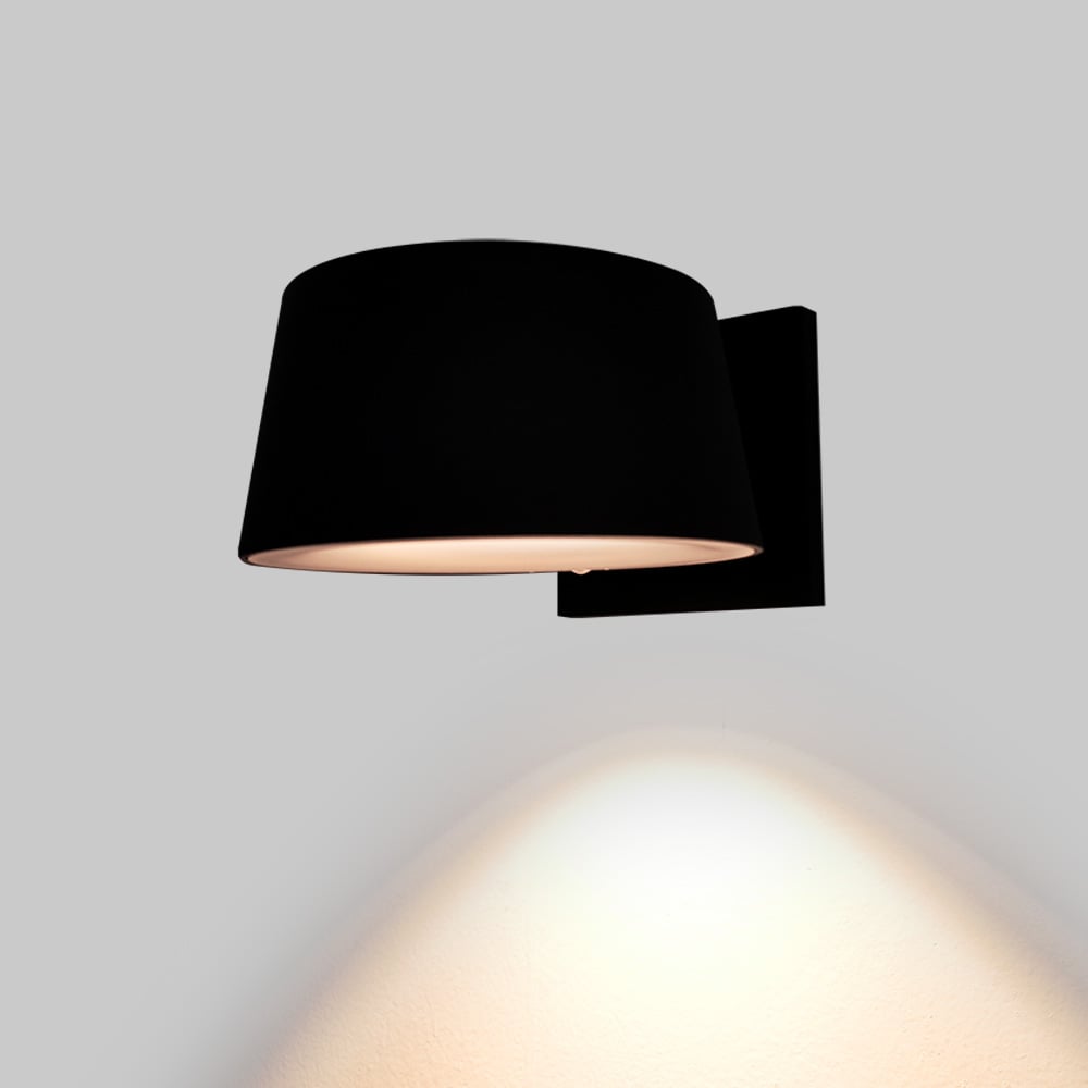 LUMINARIO EXT MURO LED VEGG 10W 30K NEGRO