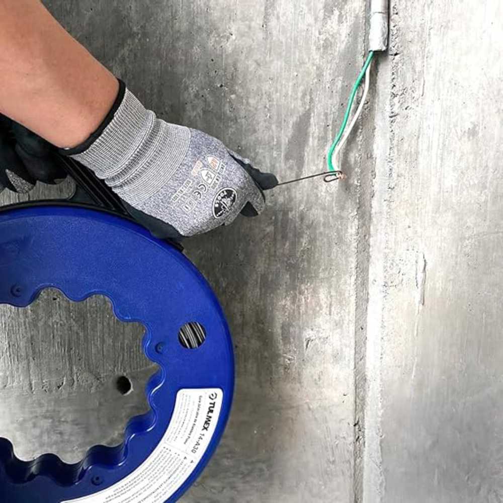 GUIA DE ALAMBRE PLANO 30MTS. CON CARRETE TULMEX KLEIN TOOLS