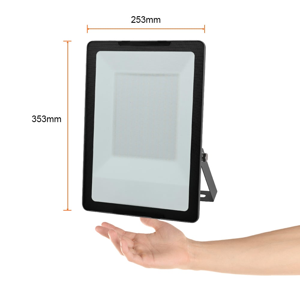 EXT REFLECT LED 200W 100-277V 6500K 16000LM ZIBAL VIII OFRECER P23598 O 200LQLEDY65MVN *** EXHIBIDO ***