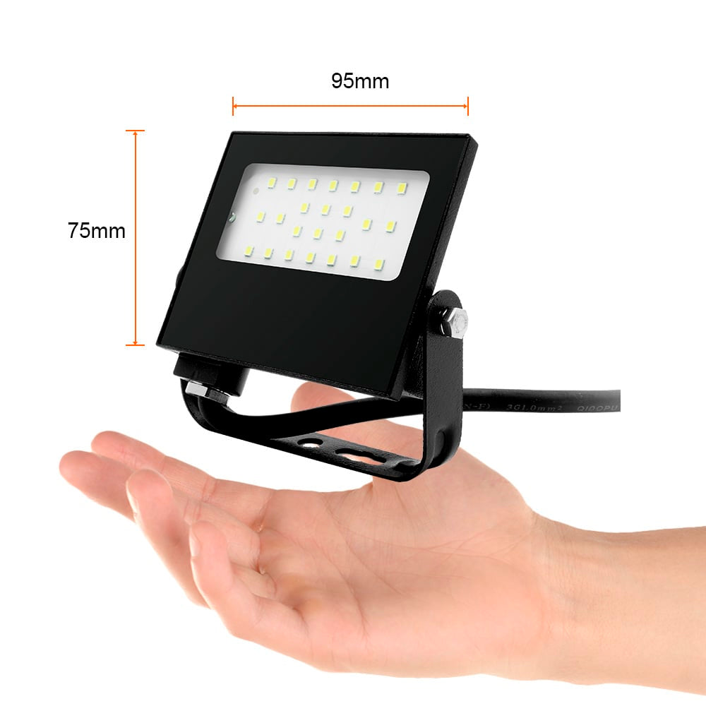 REFLECTOR EXT LED 20W 100-240V 1800LM 3000K NGR***HAE2025***