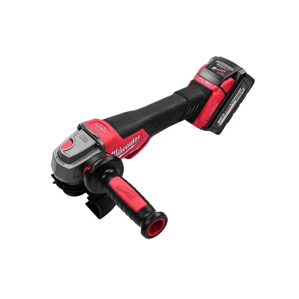 KIT ESMERILADORA ANGULAR 4-1/2"/5" M18 FUEL: 2 BATERIAS 18V. 6AMP M18 CARGADOR DE BATERIA RAPIDO MULTIPLE M12 Y M18 1 BOLSO PARA CONTRATISTA MILWAUKEE