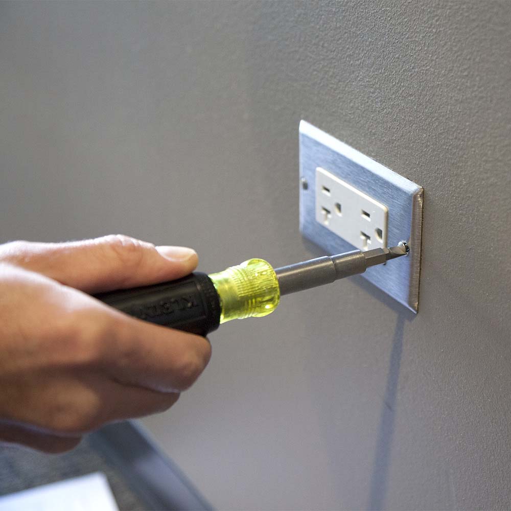 DESARMADOR 10 EN 1 KLEIN TOOLS