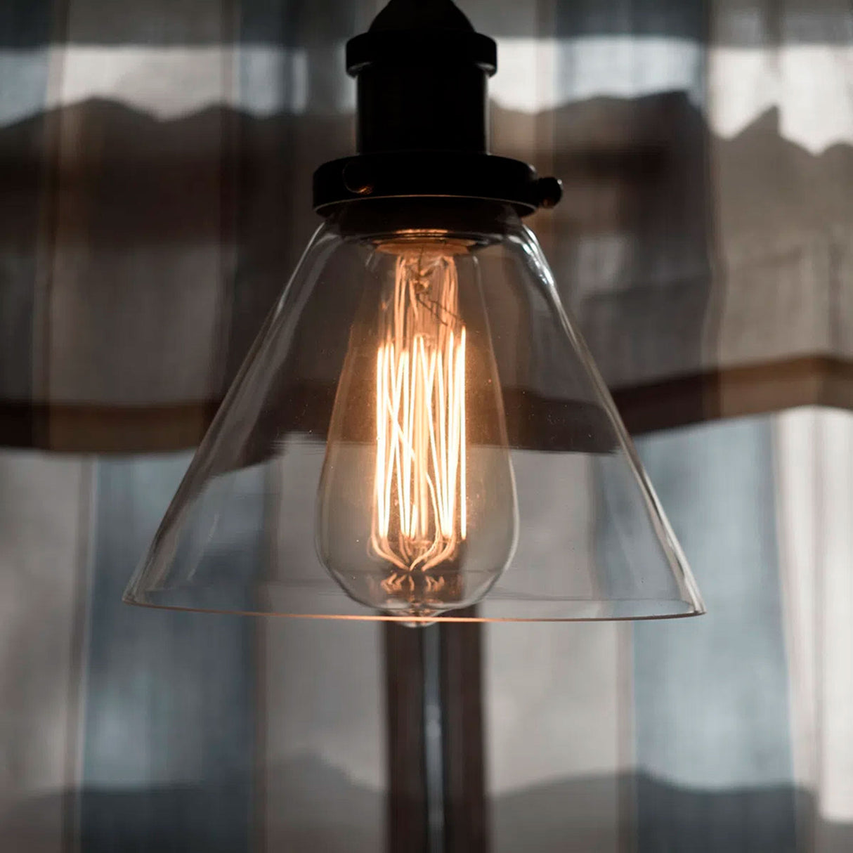 FOCO ST64 VINTAGE INCANDESCENTE 35 W LUZ AMBAR BASE E27 ATENUABLE