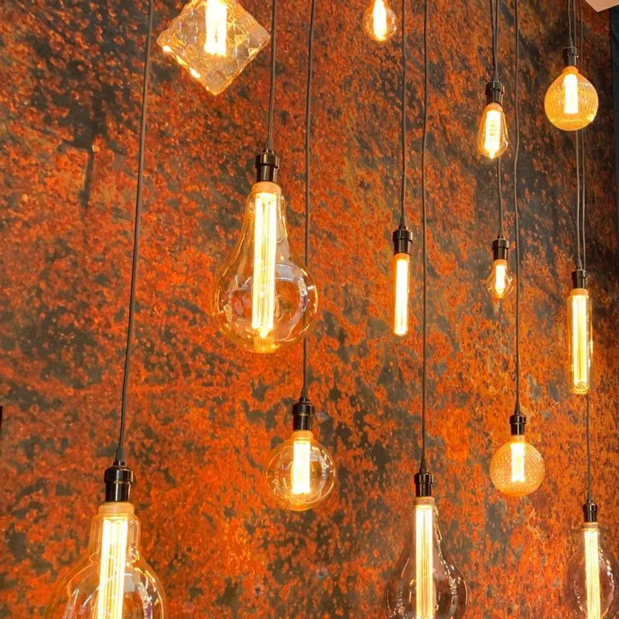 FOCO LED TECNOLITE ACRAB TIPO VINTAGE ATENUABLE 3.5W LUZ SUAVE CÁLIDA BASE E27 ÁMBAR