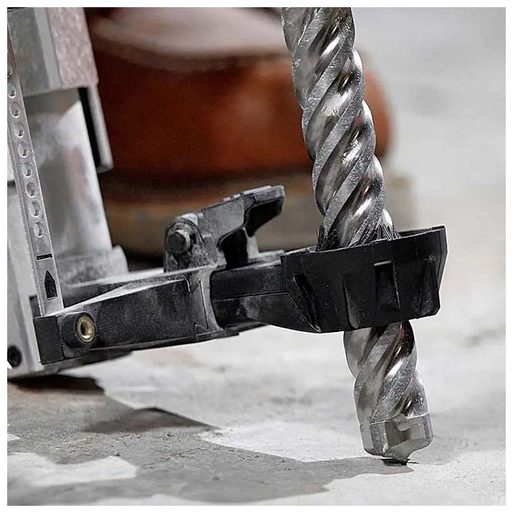 BROCA PARA CONCRETO Y ACERO (SOLO VARILLA) CON PUNTA DE CARBURO 4 CUCHILLAS 1/6" X 6" MILWAUKEE