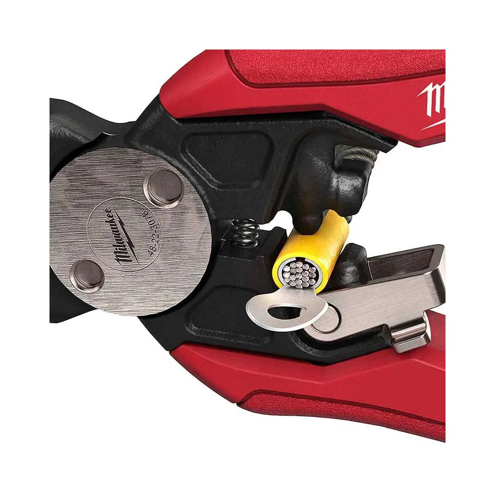 PINZA PARA ELECTRICISTA CON ALTO MARGEN DE MANIOBRA 7 EN 1 MILWAUKEE