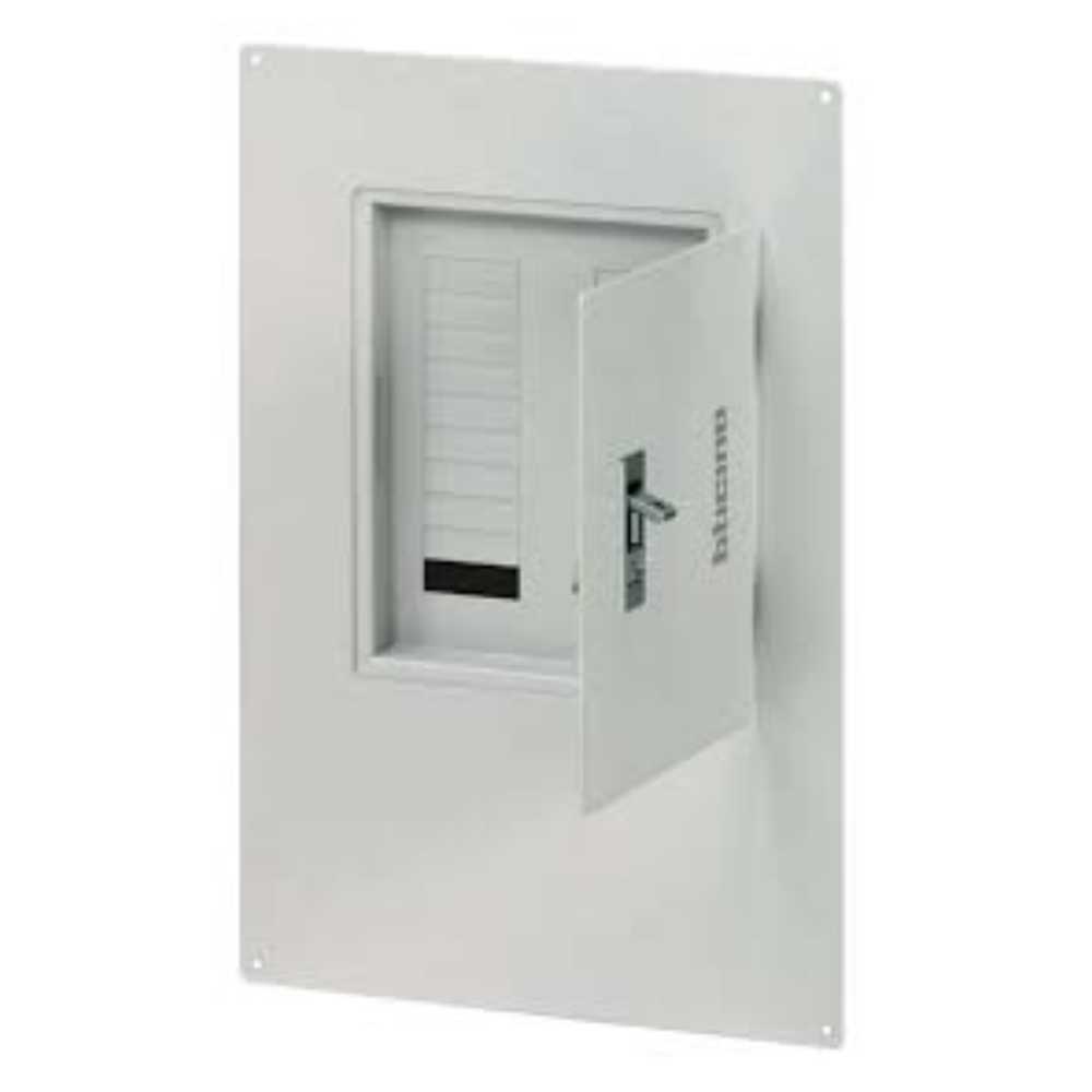 TABLERO ENSAMBLADO 30P. ZAPATAS PRINC. 160A 240/120V 3F-4H 10KA EMPOTRAR