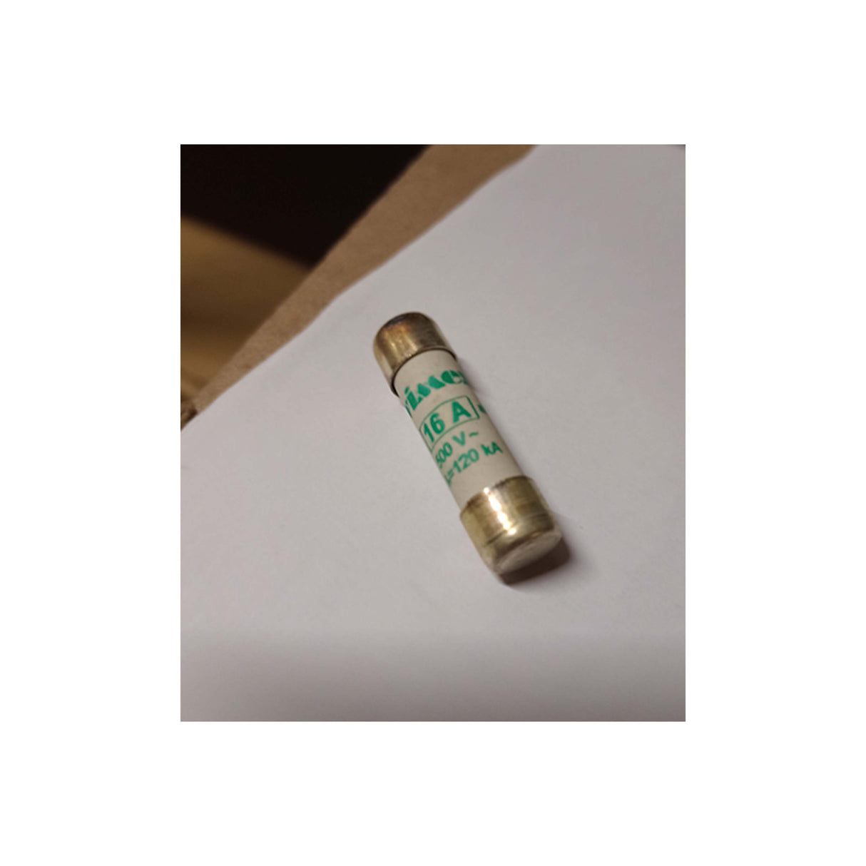 FUSIBLE CILINDRICO ACCION LENTA AM 10X38MM 16A/500V. *** OFRECER C10M16 ***