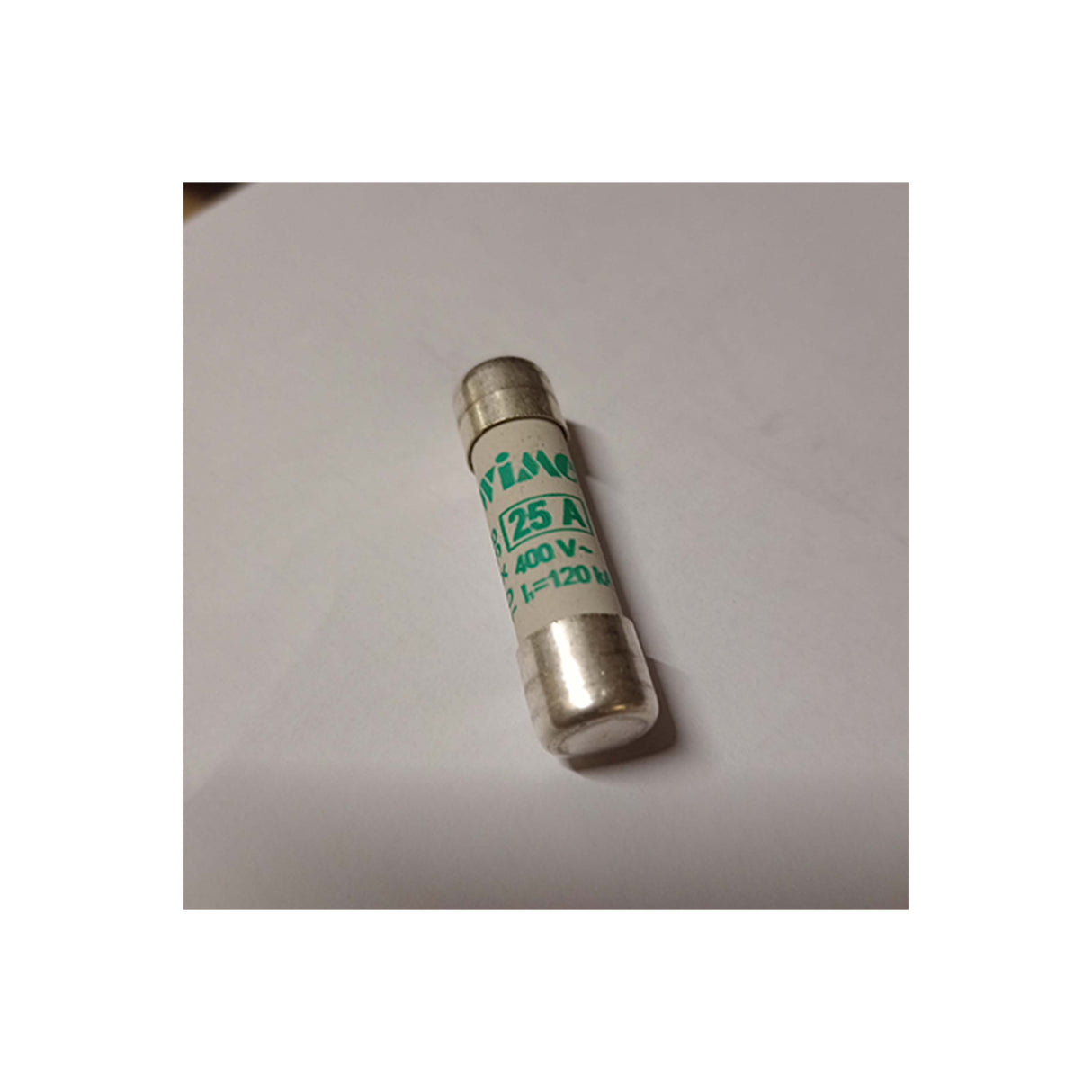 FUSIBLE CILINDRICO ACCION LENTA AM 10X38MM 25A/500V. *** OFRECER C10M25 ***