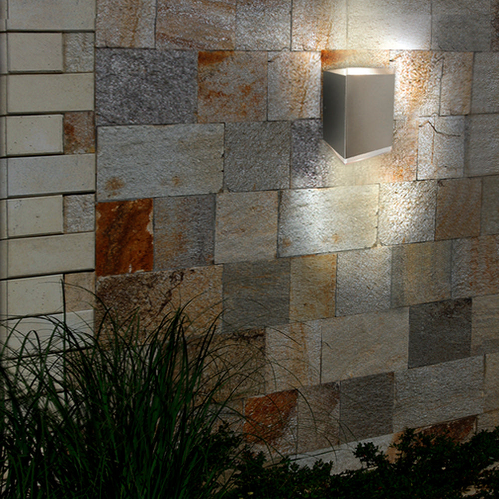 LAMPARA DE EXTERIOR LED PARA SOBREPONER 14.5 W LUZ CALIDA BRILLANTE HLED-845/30/CR