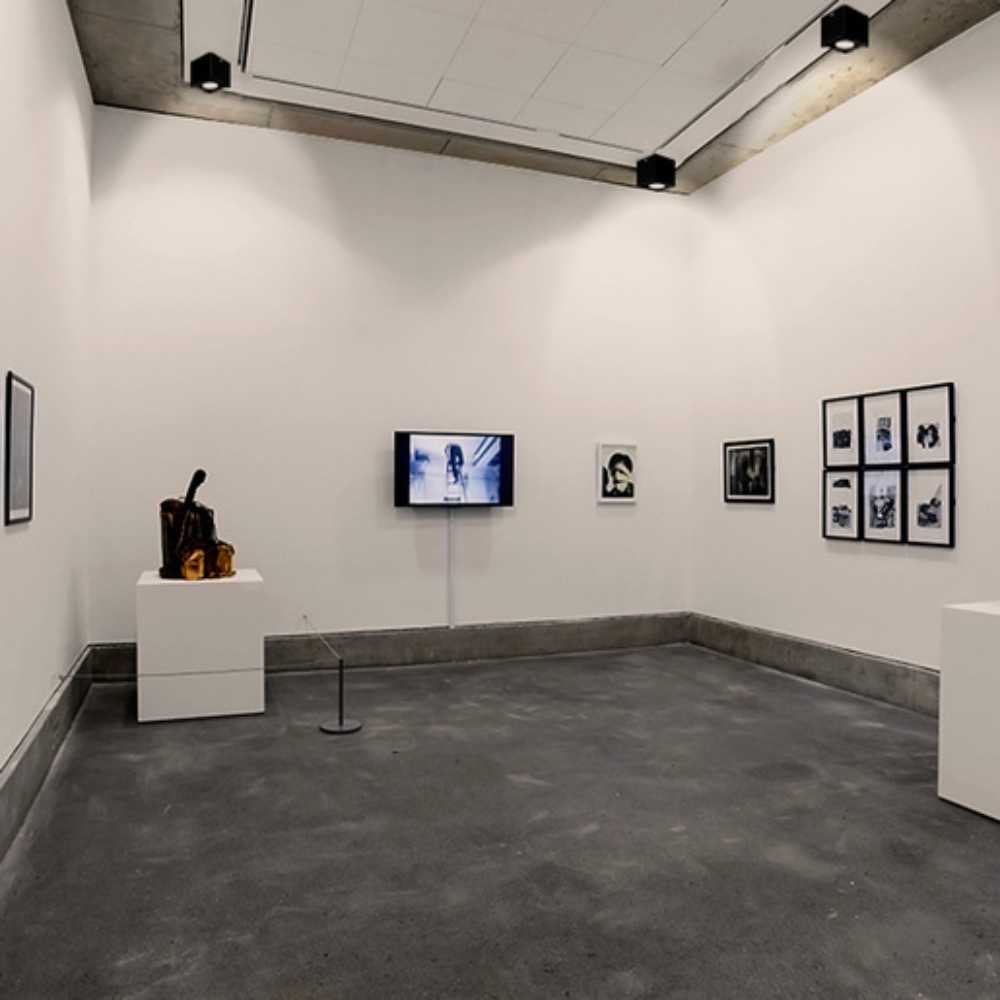 KIT DE 2 PIEZAS DE LAMPARA DE INTERIOR LED TECNOLITE ASTEROPE PARA SOBREPONER 10W LUZ SUAVE CALIDA NEGRO