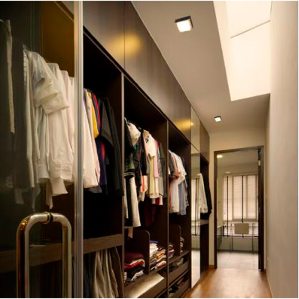 KIT DE 2 PIEZAS DE PLAFON CUADRO LED SOBREP. TECHO 15W/127V. 3000K A PBA. VAPOR ALUM. NEGRO OKAB I