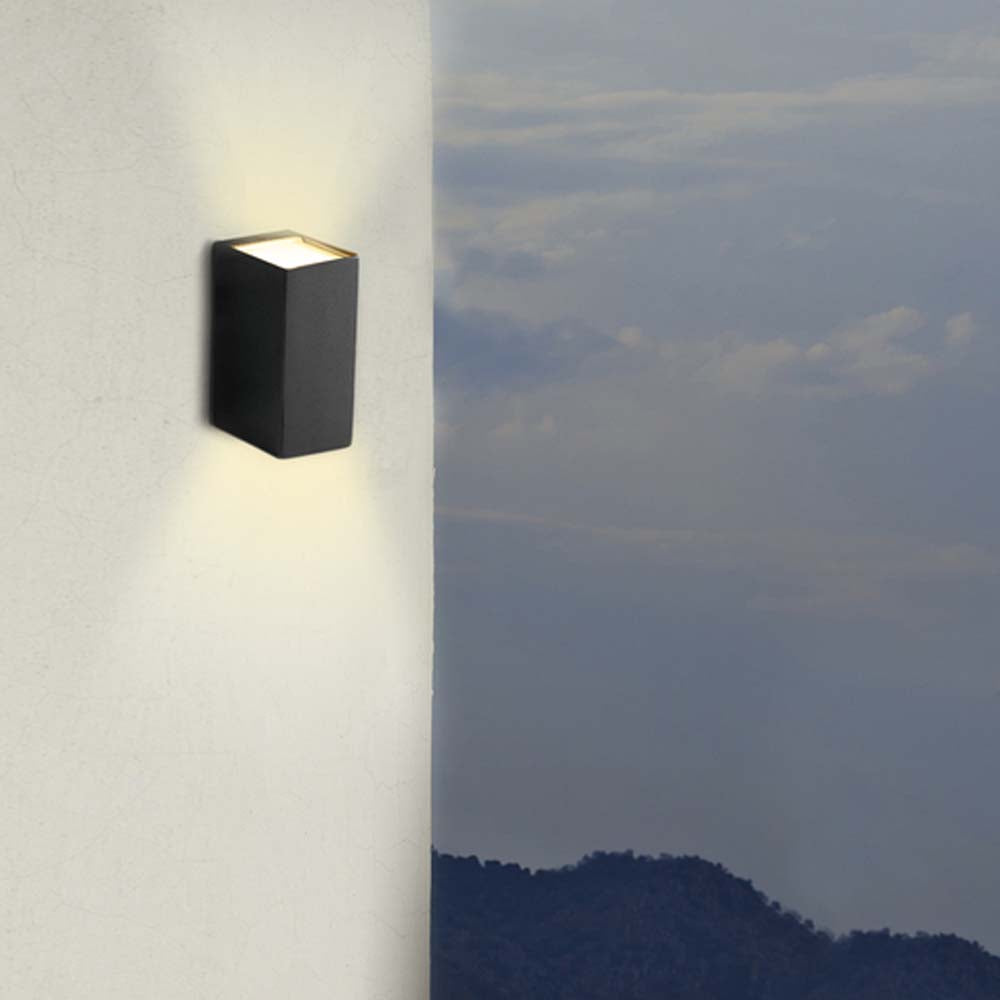 KIT DE 2 PIEZAS DE LUMINARIA PARA SOBREPONER EN MURO DE 9W COLOR GRIS HYADUM HLED-847/30/G TECNOLITE