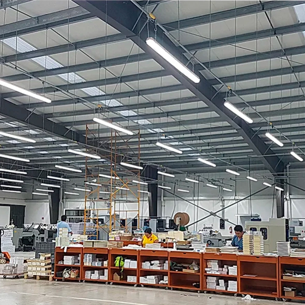 LUMINARIO LED INDUSTRIAL GAMMA LED 1200 40 40W/100-305V. TRANSPARENTE 6000K LUZ DE DIA ELECTROMAG