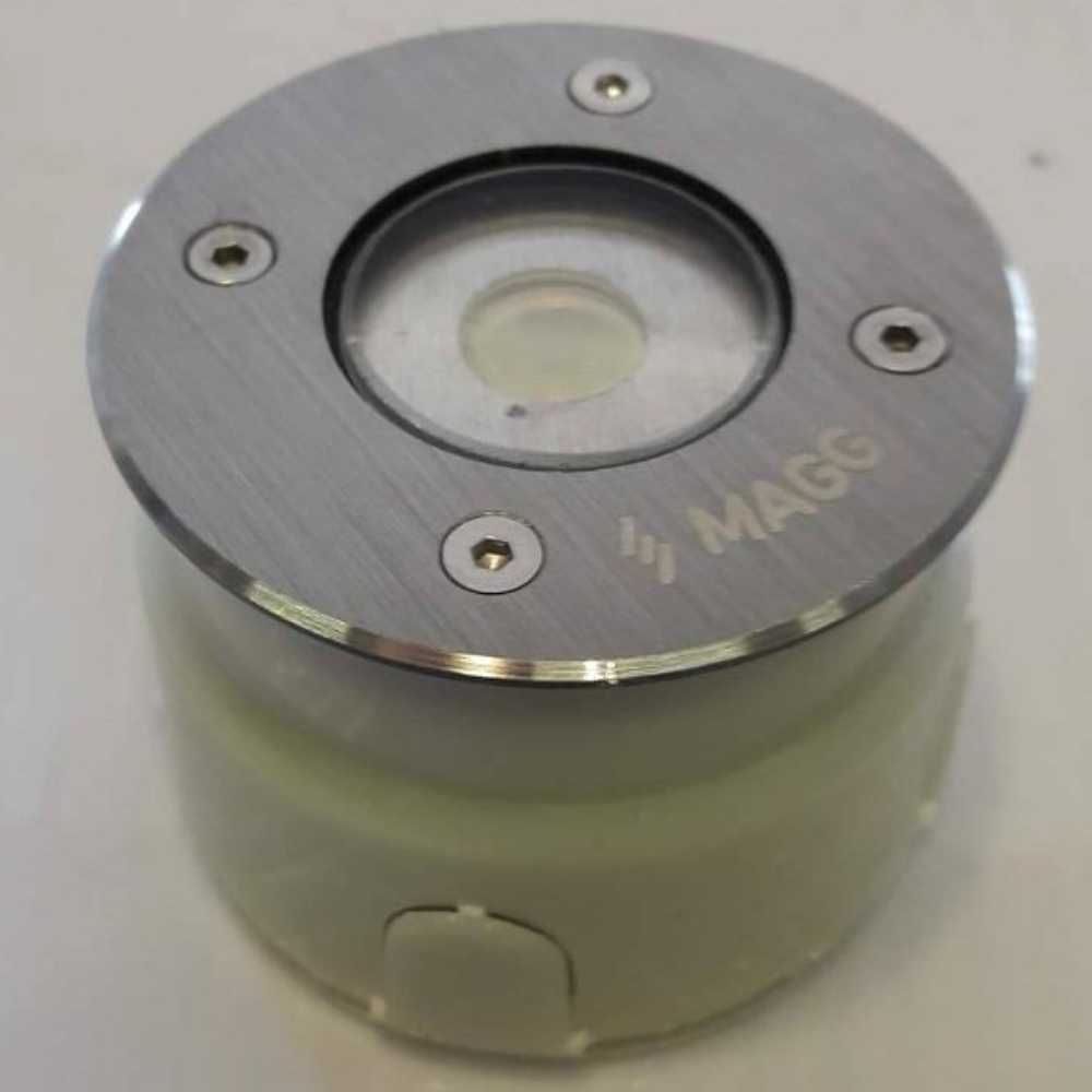 LUMINARIO LED EMPOTRAR PISO EP 60 1W/100-240V. 18 2700K. LUZ CALIDA ELECTROMAG