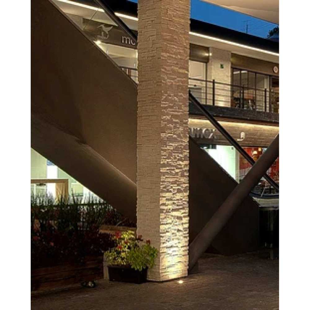 LUMINARIO LED EMPOTRAR PISO EP 120 8W/100-305V. 18 INOXIDABLE 2700K. LUZ CALIDA ELECTROMAG