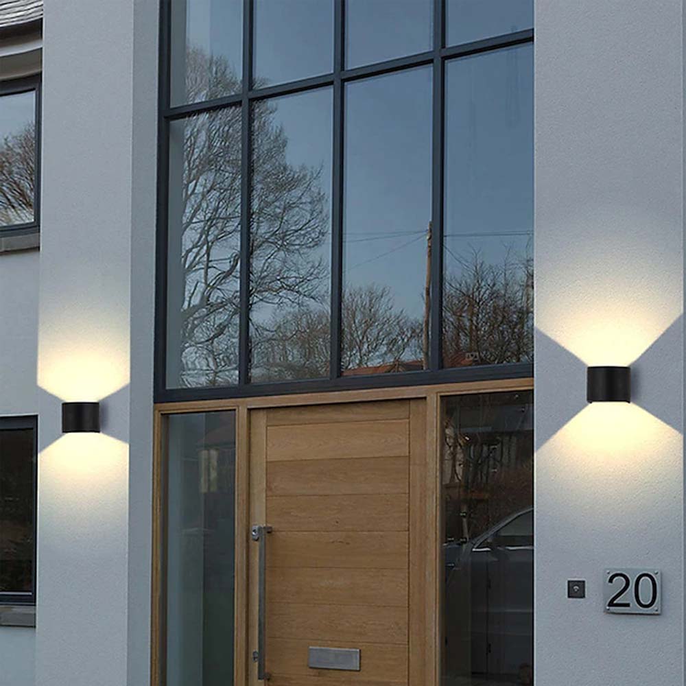 LUMINARIO DE PARED SOBREPONER LED BLANCO ANGULO AUTOAJUSTABLE 6W BLANCO CALIDO 85-265V IP65 ILUMILEDS