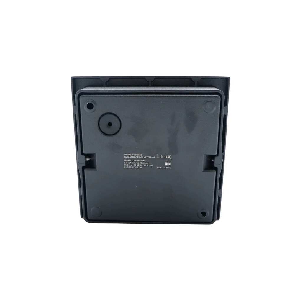 LUM DECORATIVO LED CUADRADO 7W 85-240W 3000K NEGRO