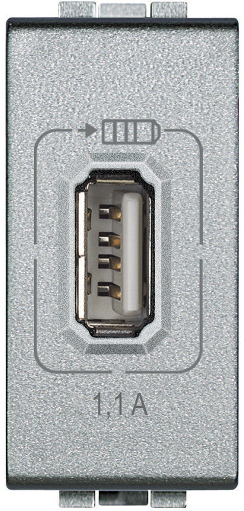 CARGADOR USB 1 MOD. NT4285C LIVING Y LIGHT ***PASA A NT4191A*** ***HAE 2024***