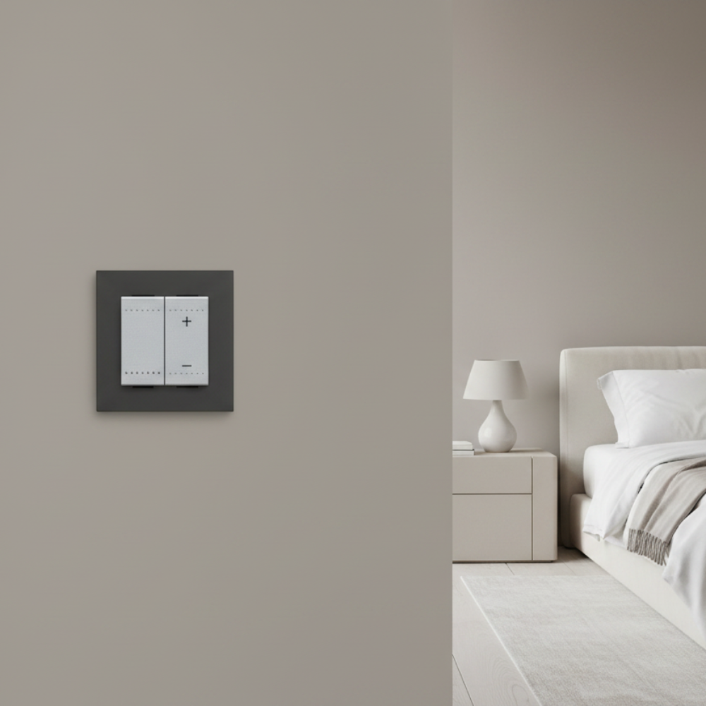 DIMMER UNIVERSAL PULSANTE TECH NT4411N LIVING Y LIGHT *** HAE ***