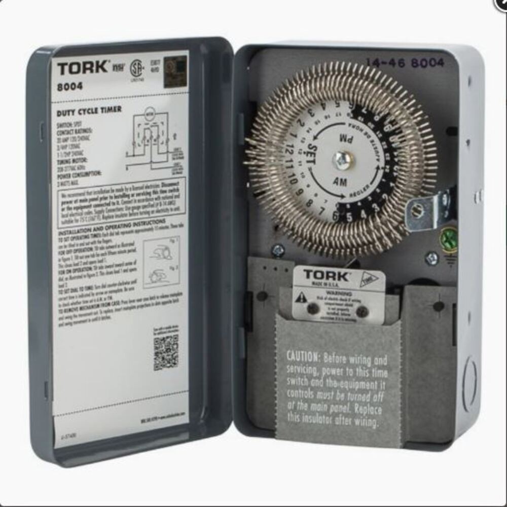 INT. 24HRS. PROG. 96 LENG. 8004 20A/208-277V. 1P-2T