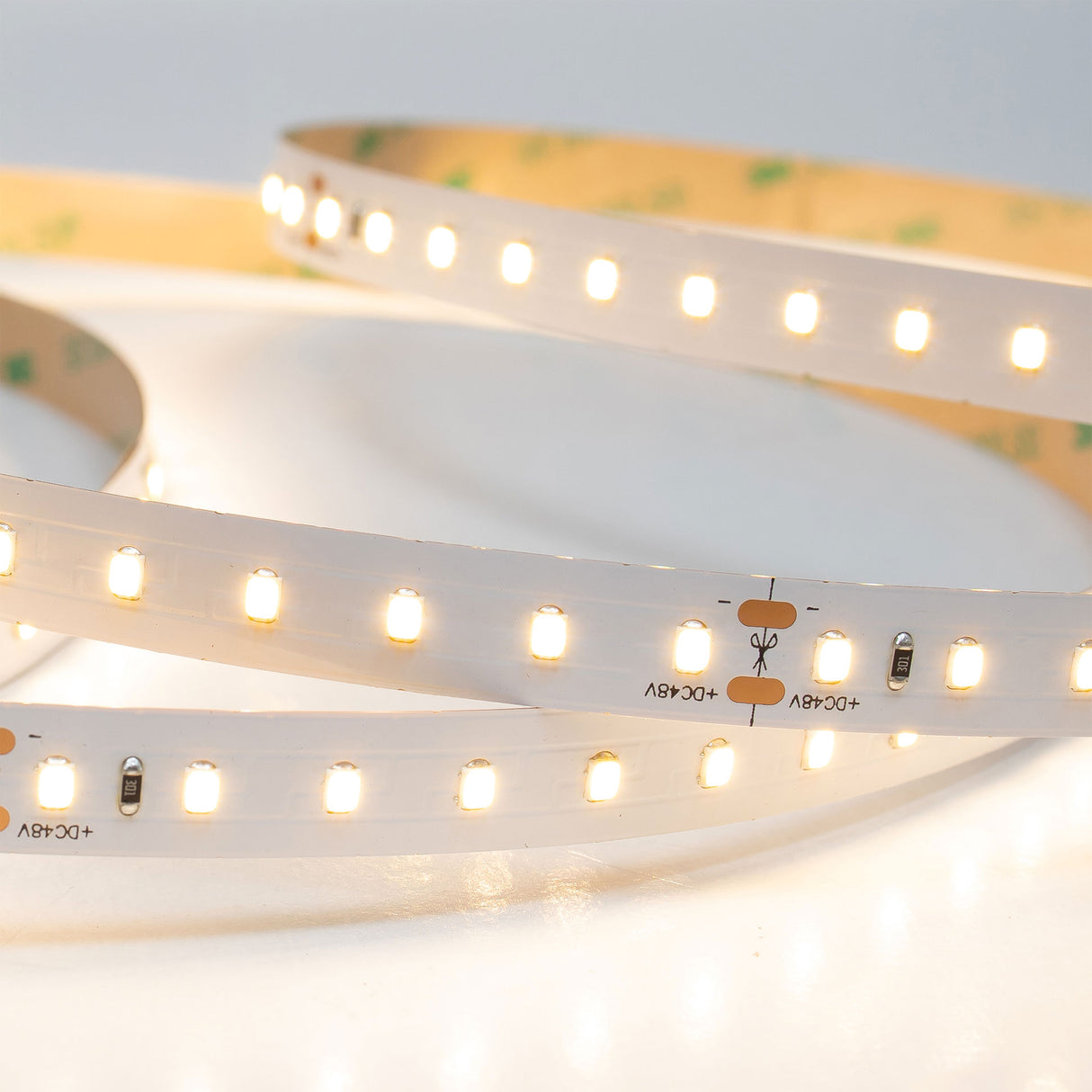 TIRA FLEXIBLE 90 LEDS 2835 SMD 48V INTERIOR ***HAE 2024***