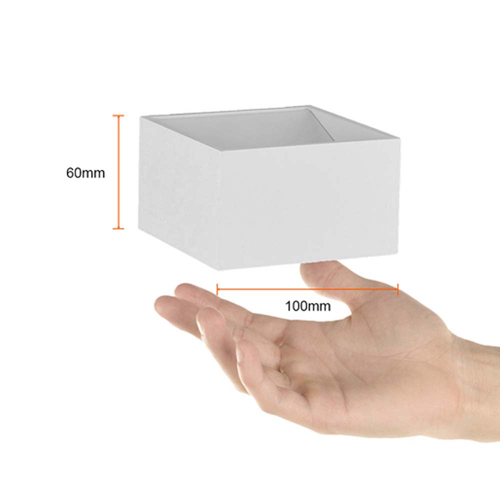 LÁMPARA DE INTERIOR LED FUYU TECNOLITE PARA SOBREPONER 5.5W LUZ SUAVE CÁLIDA