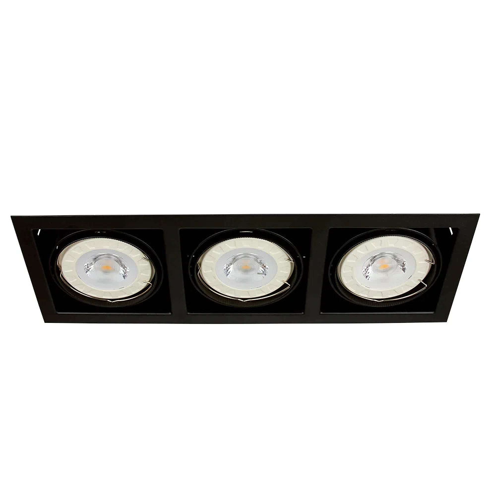 LAMPARA EMPOTRABLE DOWNLIGHT DIRIGIBLE POTENCIA MAX. 150 W 3 BASES G53 FOCOS AR111 NO INCLUIDOS