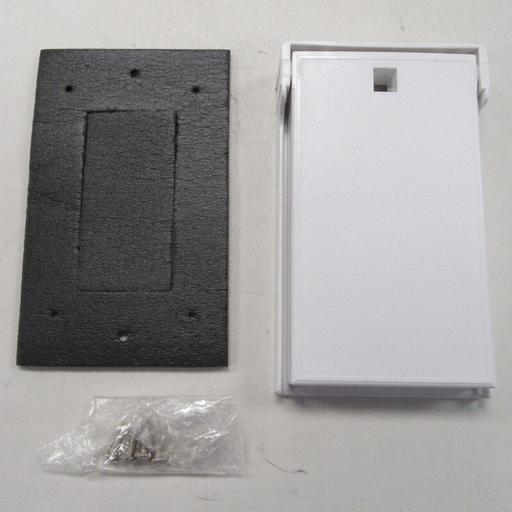 PLACA PARA INTERPERIE PARA CONTACTO DUPLEX COLOR BLANCO LEVITON