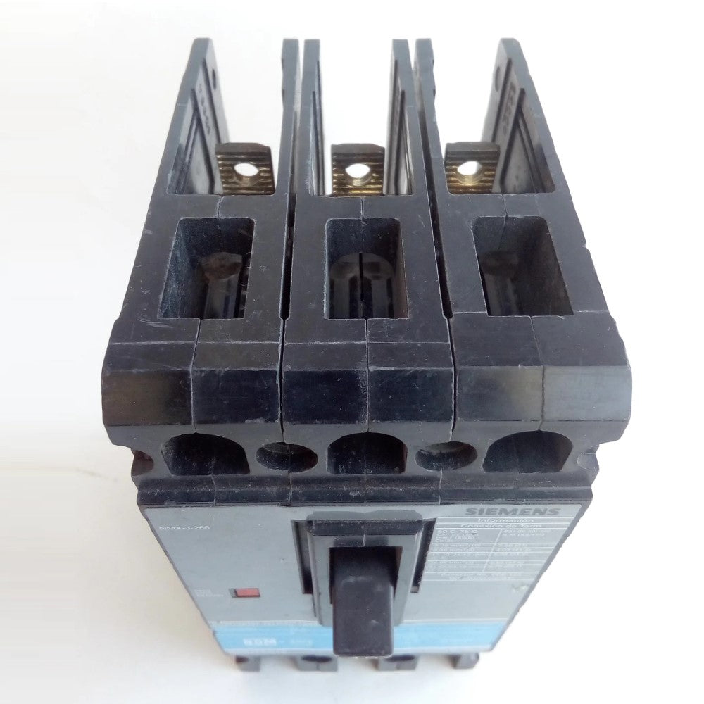 I.T.M. 3X40A/240V ED23B040MX A7B10000002707 SIEMENS