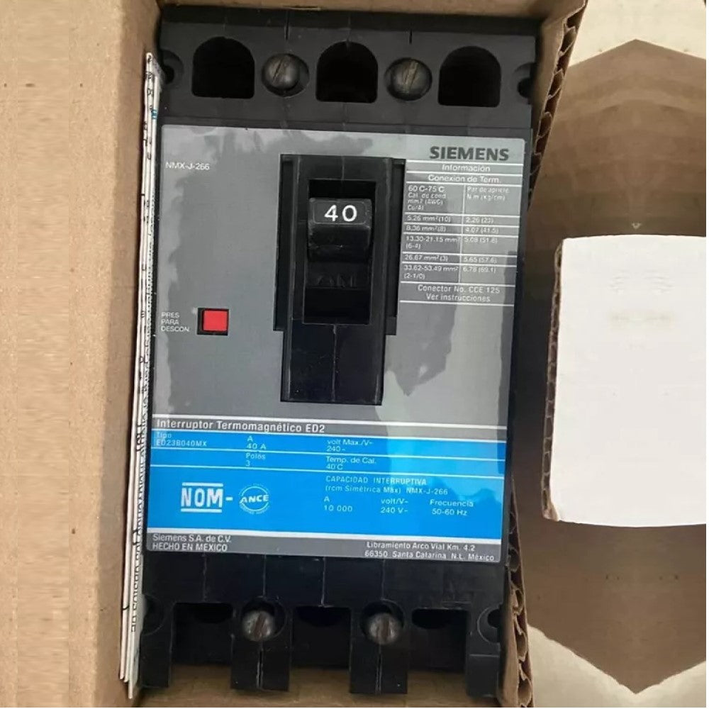 I.T.M. 3X40A/240V ED23B040MX A7B10000002707 SIEMENS