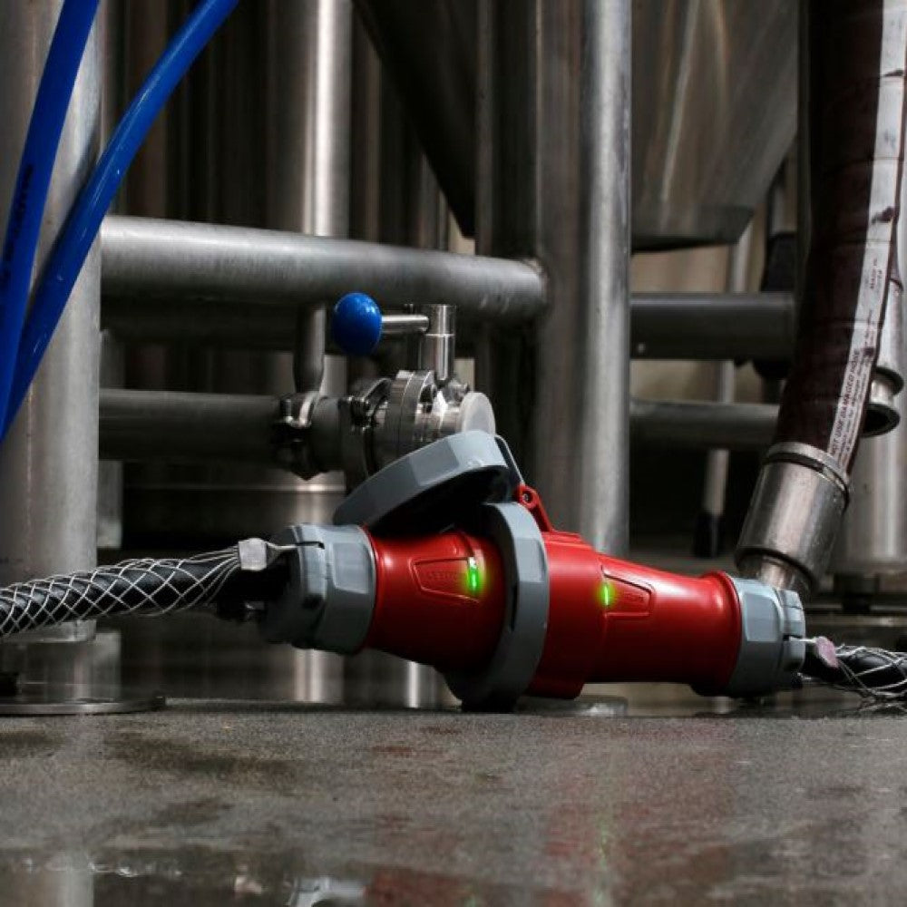 RECEPTACULO PIN & SLEEVE SERIE LEV 30A 30480V 3P4H 7H IP66 LEVITON