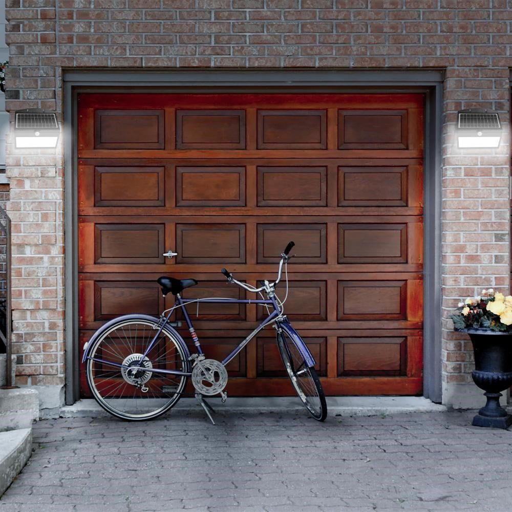 LEDVANCE SOLAR WALL LIGHT 4W/865*** HAE ***