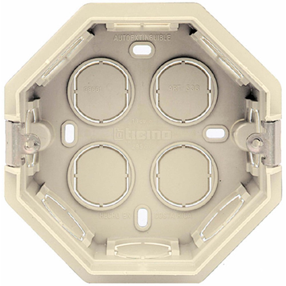 CAJA OCTAGONAL 538 BTICINO