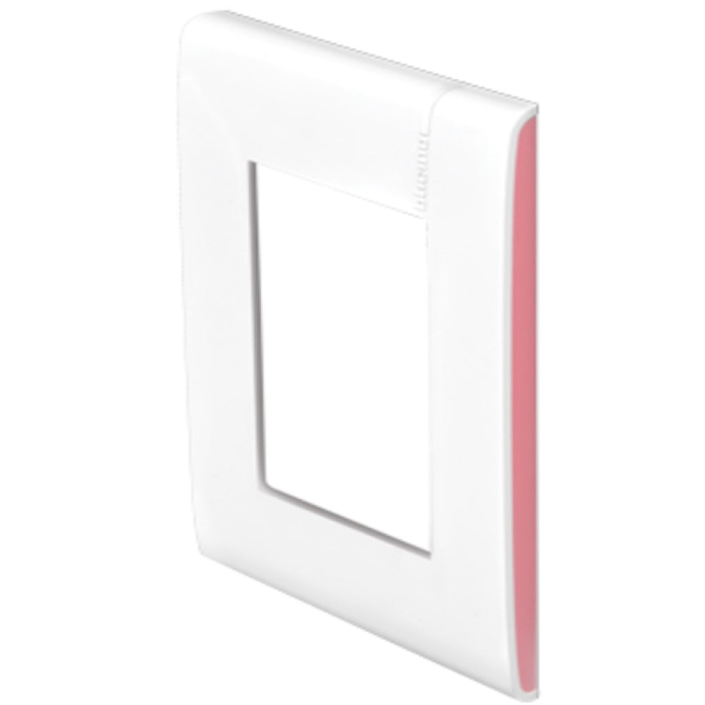 PLACA DE 3 MÓDULOS COLOR BLANCO CON PERFILES LATERALES COLOR FLAMINGO