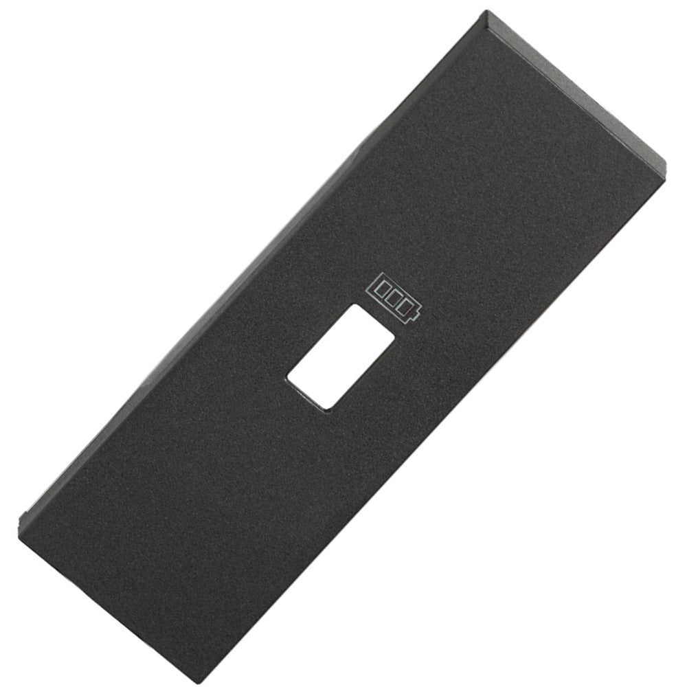 CUBRETECLA CARGADOR USB 1 MODULO COLOR NEGRO MCA LIVING NOW ***HAE2025***