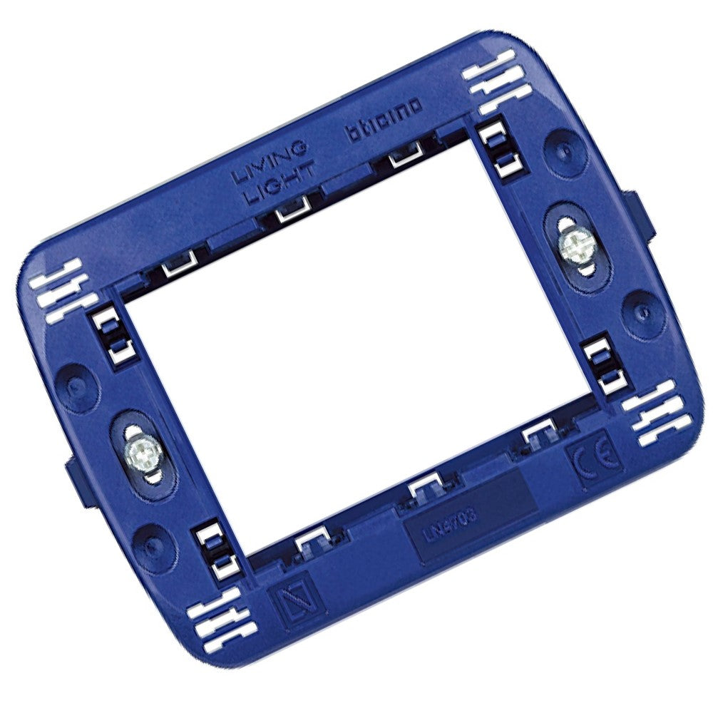 SOPORTE 3 MODULOS LN4703M