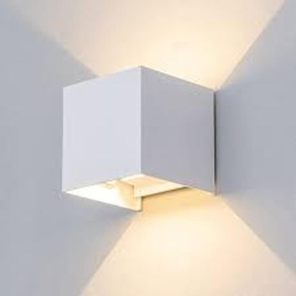 LUMINARIO DE LED P/PARED 2X3W 3000K IP45 10X10CM BLANCO ANGULO AJUSTABLE MCA MAXXI