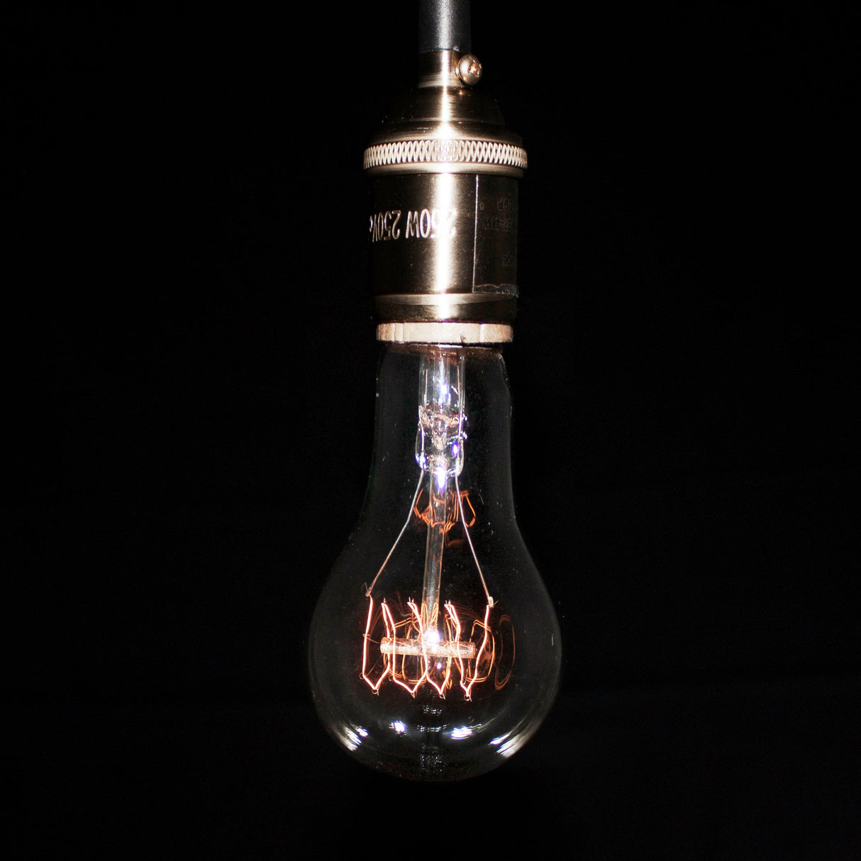 FOCO VINTAGE GLOBO FILAM HORIZ ESPIRAL FBA23-G12 *** HAE ***
