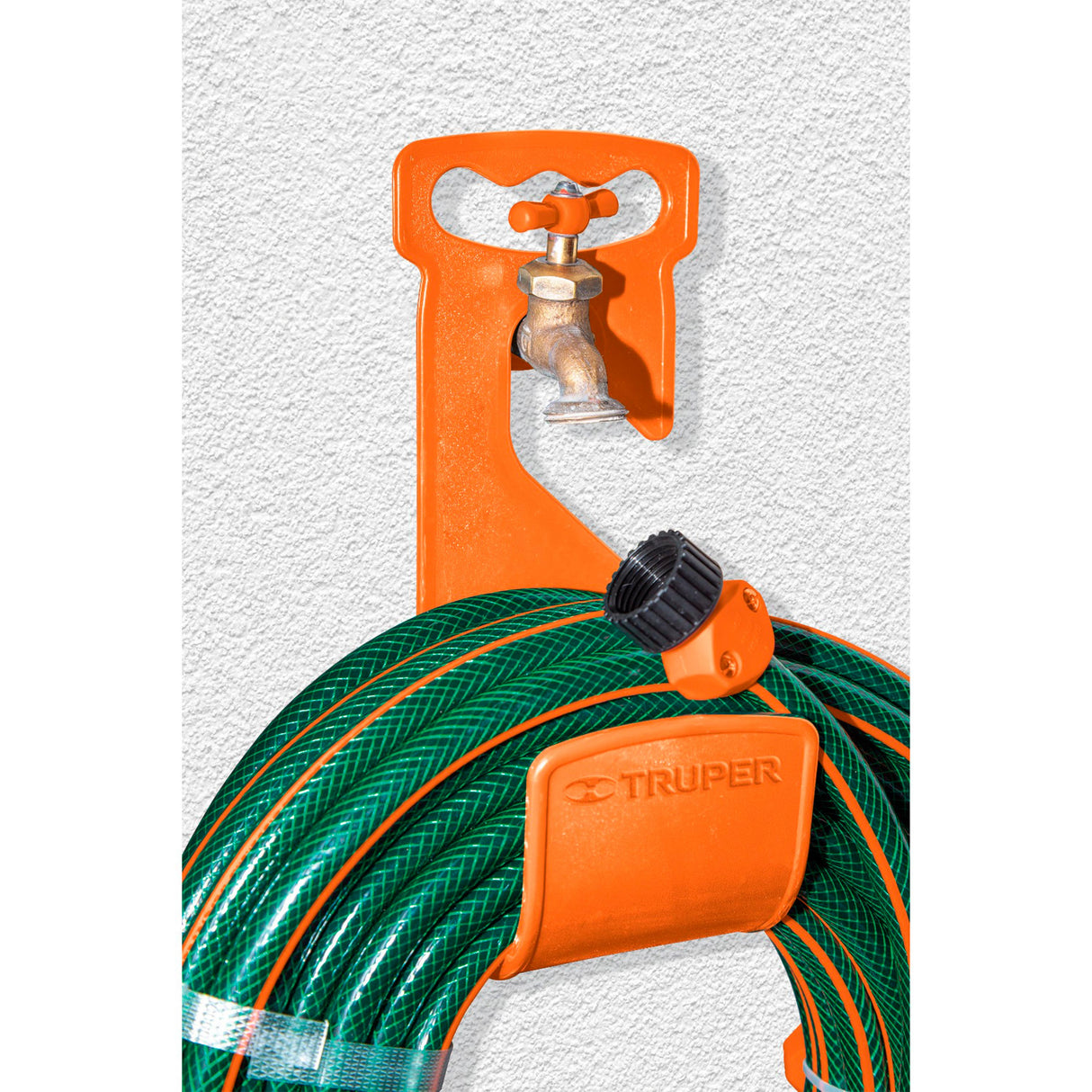 GANCHO PLASTICO PARA MANGUERA DE JARDIN NARANJA