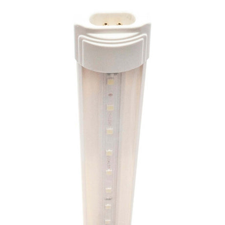 TUBO LED T8 DE 18W 110V BASE PLASTICO GRAPA Y CONECTOR DE CORRIENTE INCLUIDO MCA GOODWILL *** EXHIBIDO ***