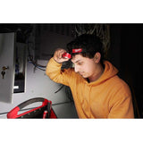 LINTERNA PARA CASCO / CABEZA 300 LUMENES 4 CLIPS PARA CASCO 3 BATERIAS AAA MILWAUKEE