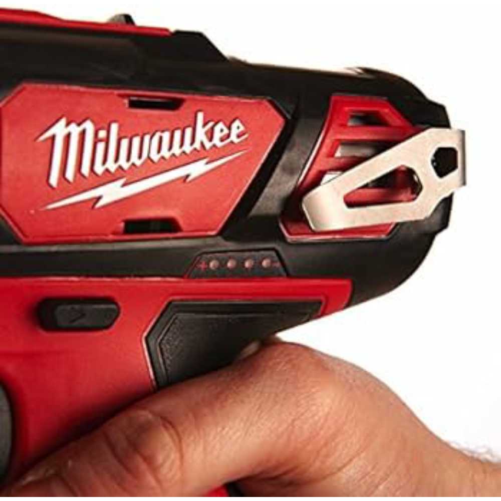 KIT DESTORNILLADOR HEXAGONAL 1/4" M12 INCLUYE2 BATERIAS 12 VOLTS REDLITHIUM ION CAPACIDAD EXTENDIDA XC 1.5AMP M12 1 CARGADOR DE BATERIA REDLITHIUM DE IONES DE LITIO M12 MILWAUKEE