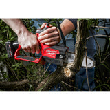 KIT SIERRA PARA PODAR 6" FUEL M12 BATERIA 12V. 4AMP M12: CARGADOR DE BATERIA M12 BARRA Y CADENA OREGON FUNDA COMBINACION DE LLAVE CUBO DOBLE Y DESTORNILLADOR MILWAUKEE