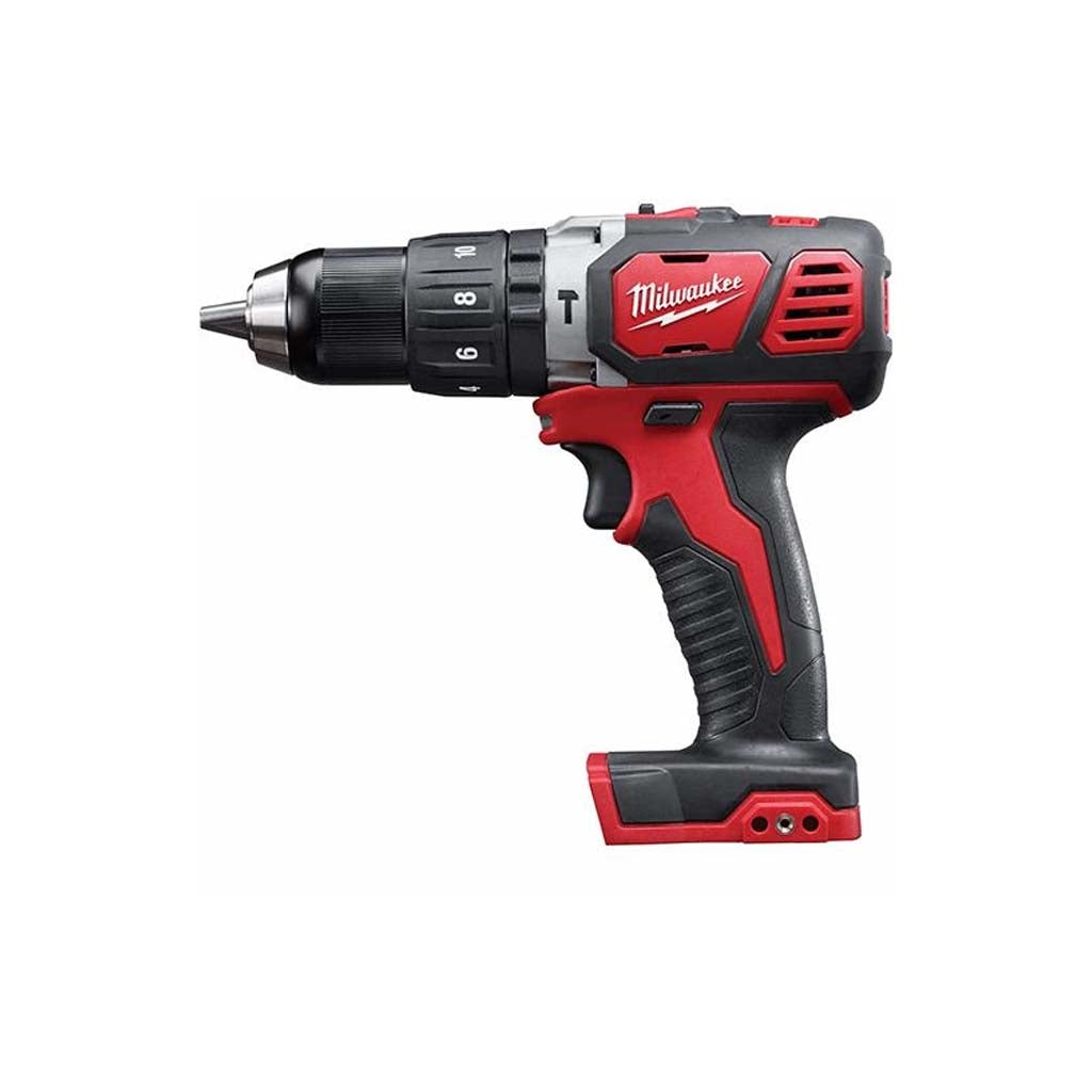 COMBO INALAMBRICO 2 HERRAMIENTAS: DESTORNILLADOR/TALADRO PERCUTOR 1/2" M18 DESTORNILLADOR IMPACTO HEXAGONAL 1/4" M18 2 BATERIAS 18 VOLTS 1.5 AMP M18 1 CARGADOR BATERIA MULTIPLE M12 Y M18 MILWAUKEE