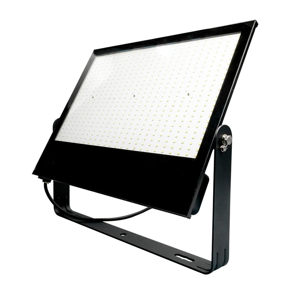 LUMINARIO EXT LED 300W 100-240V 34000LM 3000K NGR