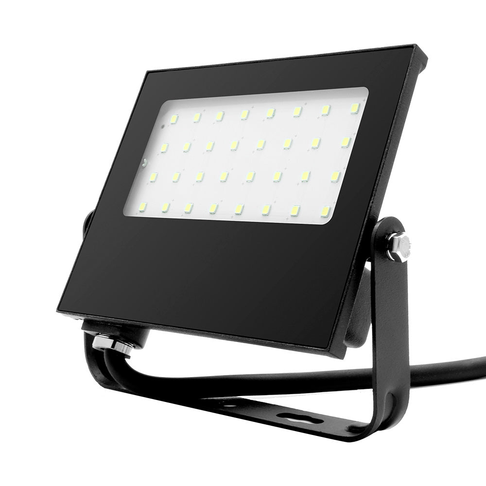 REFLECTOR EXT LED 30W 100-240V 2700LM 6500K NGR