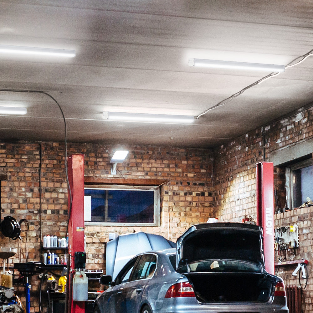 INTERIOR PRUEBA DE VAPOR 36W 100-240V 4000K BLANCO *** EXHIBIDO ***