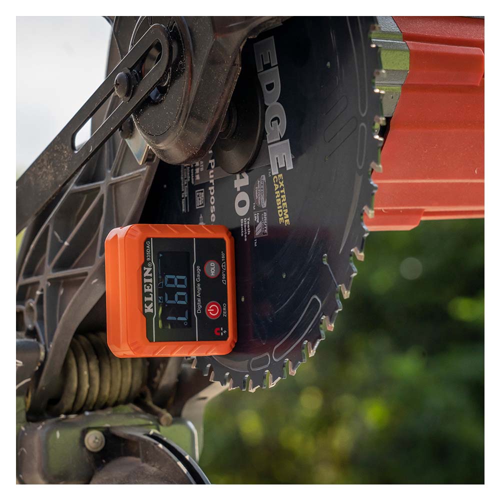 NIVEL DIGITAL RANGOS DE 0-90G Y 0-180G