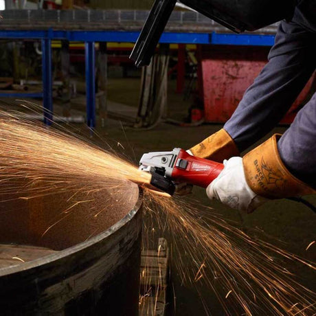 DISCO CON CENTRO DEPRIMIDO PARA DESBASTE DE METAL A24R4BFP 9X1/4X7/8 230X6.4X22.23 MCA AUSTROMEX